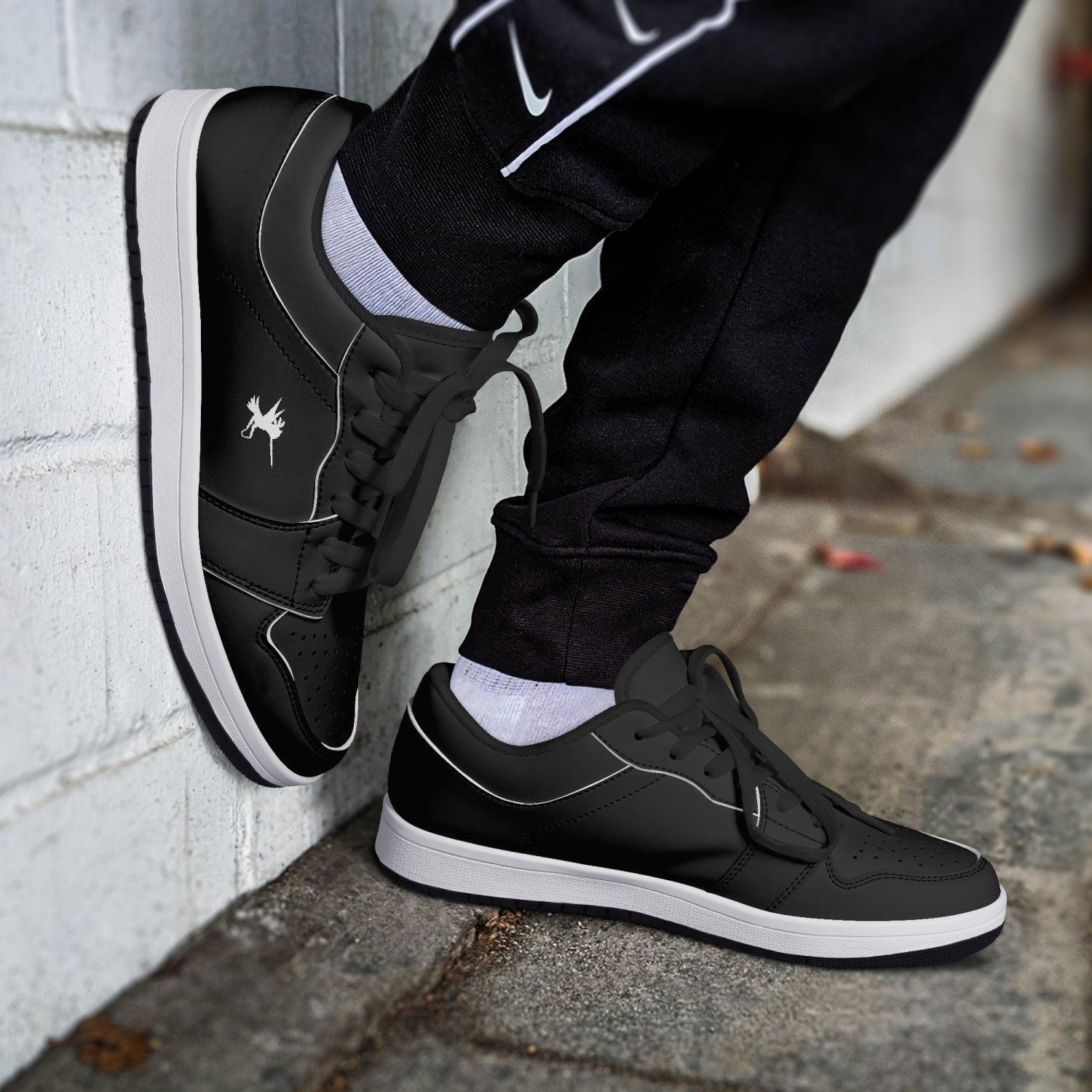 Black Nunchucks Low-Top Leather Sneakers