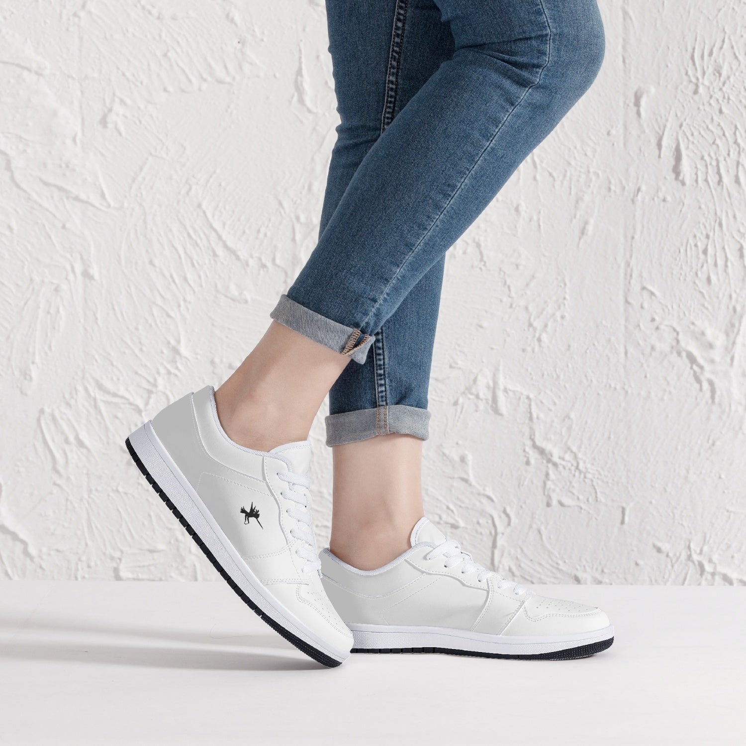 White Nunchucks Low-Top Leather Sneakers