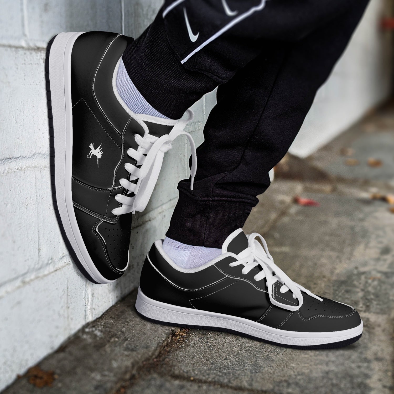 Black Nunchucks Low-Top Leather Sneakers